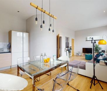 2 bedroom flat to rent - Photo 4
