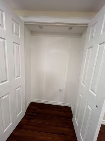 For Lease - 1366 CHALFIELD Drive Unit# Main Flr Br, Oakville, Ontario - Photo 3