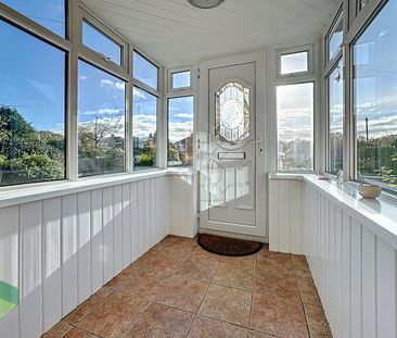 2 bedroom detached bungalow to rent - Photo 4