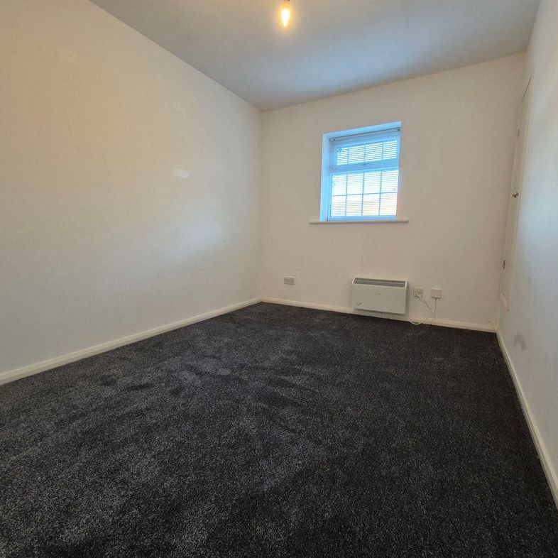 2 bed upper flat to rent in NE31 - Photo 1