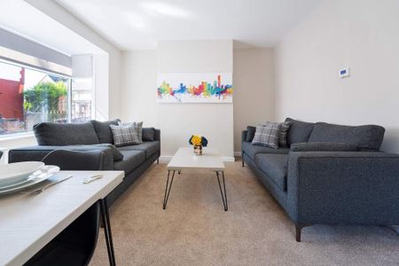 3 bedroom terraced house to rent - Photo 3