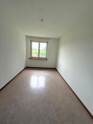 Nice 4.5-room apartment on the 1st floor - Photo 5