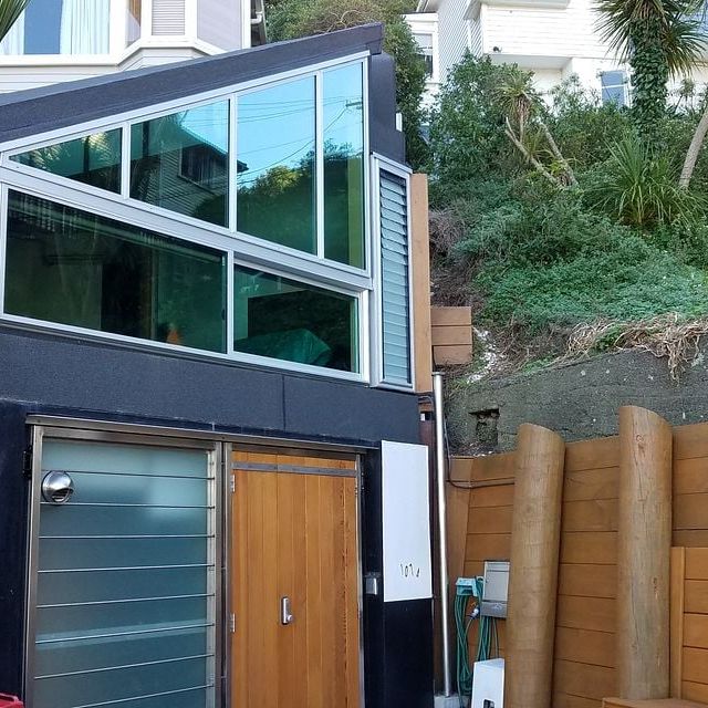 Architectural Wadestown Retreat - 1BR Home! - Photo 1