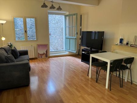 Location Appartement 2 pièces 45m² CARCASSONNE 11000 - Photo 5