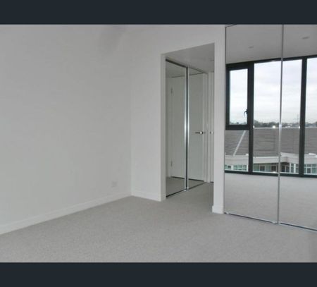 903/681-709 Chapel Street, South Yarra, Vic 3141 - Photo 3