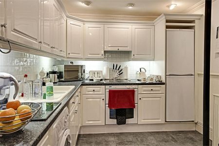 2 bedroom cottage to rent - Photo 2