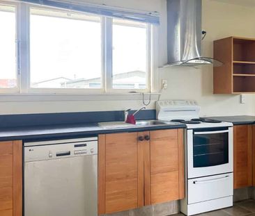 Three-Bedroom Home with Study in Desirable Halswell for rental - Photo 4