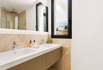 Luxury Villa for rent in Benahavís, Andalusia