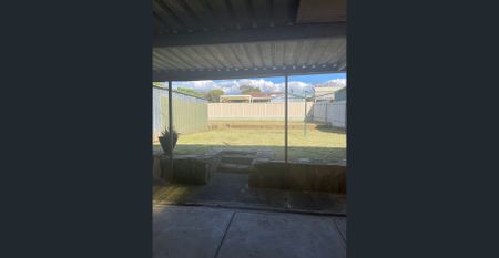 Spacious 4 Bedroom Family Home Close to Schools, Shops & Transport - Photo 2