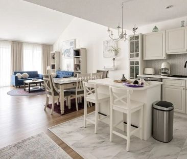 Spacious, townhouse offering approximately over 2,000 sq. ft. — 3 Bedrooms Townhouse - Photo 1