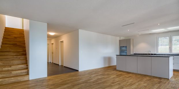 4.5 Zimmer, 186 m², 2. Stock - Photo 1