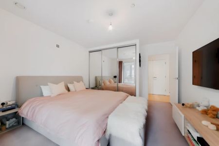 1 Bedroom 1 Bathroom - Photo 5