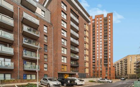 Contemporary Two-Bedroom Apartment with Balcony and Secure Parking - Photo 2