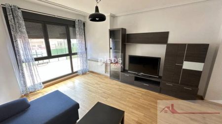 Piso en alquiler en Zona Hipica - Photo 3