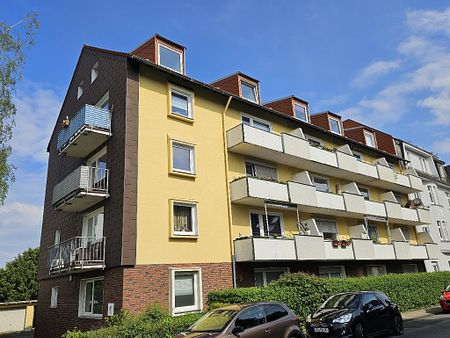 Bezugsfreies Appartement mit ca. 37 m² Wohnfläche; kleiner Küche und Balkon - Foto 2