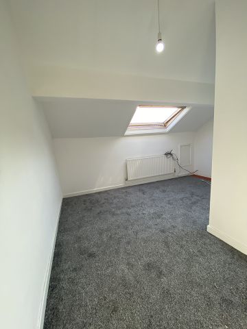 4 Bed End Terrace, Faraday Street, L5 - Photo 3