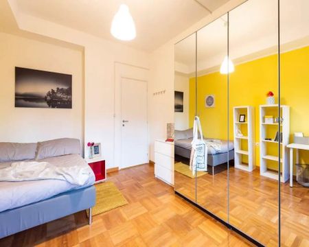 Via Comelico, Milan, Lombardy 20135 - Photo 3