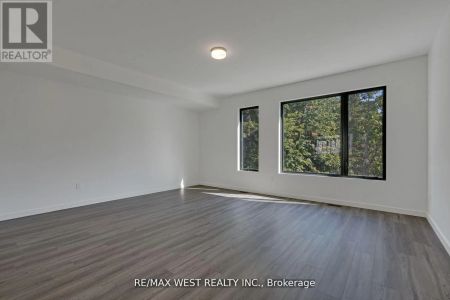 10 RAINWATER LANE - Photo 3