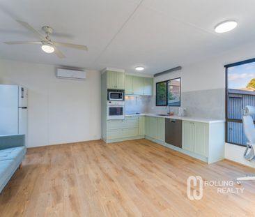 Furnished Private Retreat with Modern Comfort and Garden Outlook - Photo 6