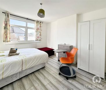 4 bedroom detached house to rent - Photo 1