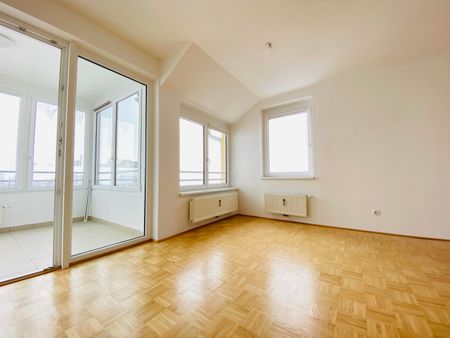 *3 MONATE MIETREDUZIERT WOHNEN*Großzügige 3-Zimmer Wohnung mit Loggia in Auberg - Foto 5