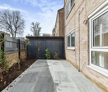 Bright & Sunny Garden Flat for Rent in London, E3 - Photo 6