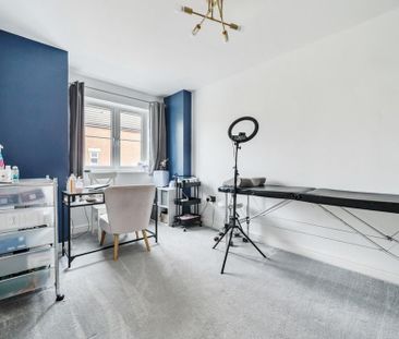 3 bedroom terraced house to rent - Photo 4