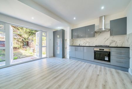 Caithness Road, Mitcham, CR4 - Photo 4