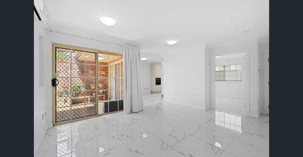 Spacious over 55's Villa - Photo 1
