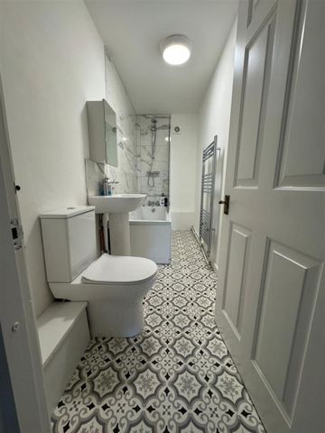 GF 383a Crookesmoor Road, Crookesmoor - Photo 2