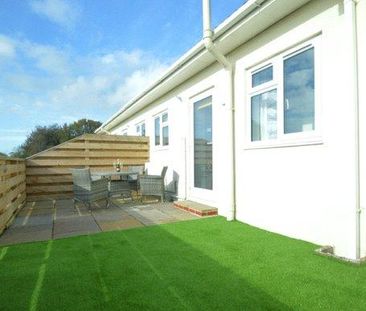 2 bedroom bungalow to rent - Photo 1