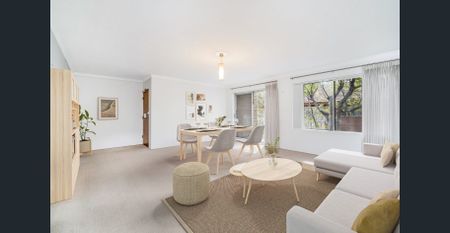 Bright and spacious - Photo 3