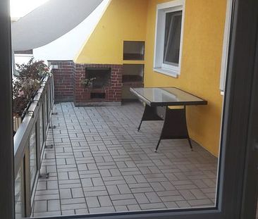 Großzügige Wohnung mit Parkett und Balkon und Einbauküche in ruhiger Wohnlage von Hastedt - Foto 2