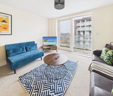 Price £1,095 pcm - Available Now - Unfurnished - Photo 1