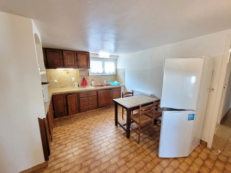 Location Appartement 3 pièces 73m² VENELLES 13770 - Photo 4