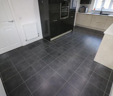 3 bedroom detached house to rent - Photo 1