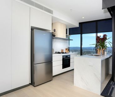 STYLISH FURNISHED UNIT WITH STUNNING 360 DEGREE VIEWS - Photo 6