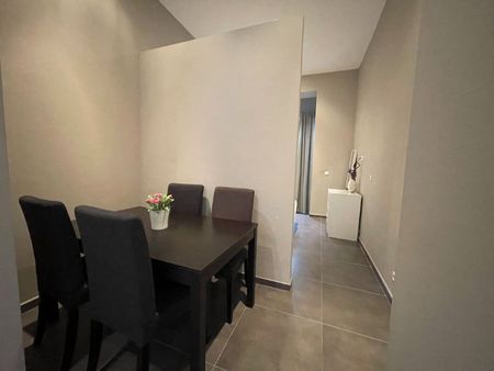 Appartement te huur - Foto 3