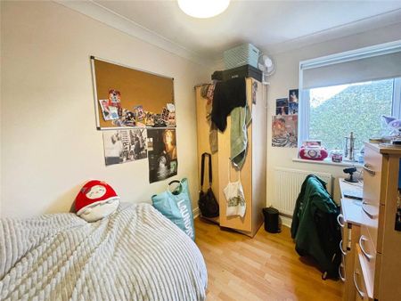 6 bedroom terraced house to rent - Photo 3