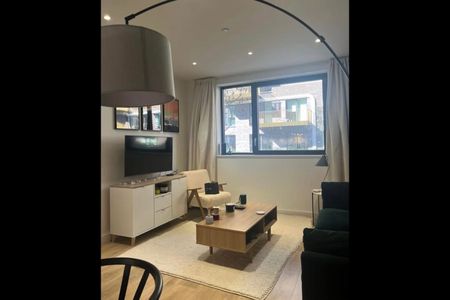 Room in a Shared Flat, Regal House, E17 - Photo 4