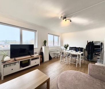 The Parade, Frimley, Camberley, Surrey, GU16 - Photo 1