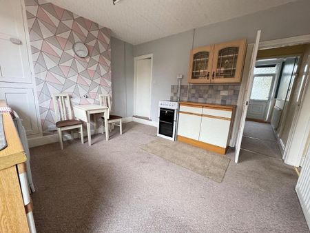 2 bedroom terraced house to rent - Photo 5