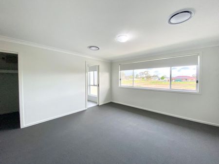 15 Equinox Street, Austral, NSW 2179 - Photo 5