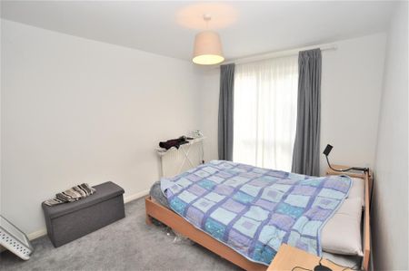 3 bedroom detached house to rent - Photo 4