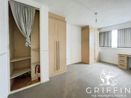 Bryon Gardens, Tilbury, rm18 - Photo 3