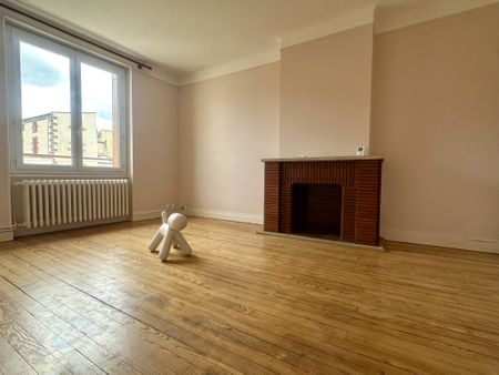 Location Appartement 3 pièces 72m² BEAUMONT 63110 - Photo 4