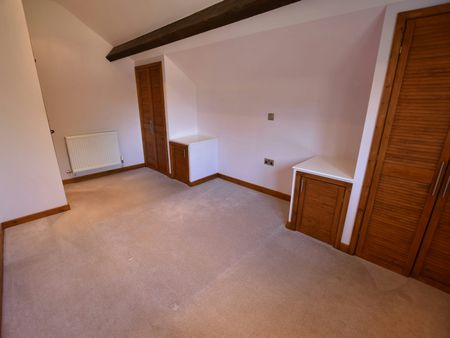 Barn Conversion to rent on - Photo 4