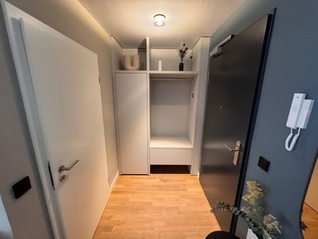 BESICHTIGUNG: 17.02 um 9:30 Uhr: Köpenicker Str 103: LUXUS 2-Zi-Whg mit 55 m² + RIESEN SÜD Terrasse - Foto 3