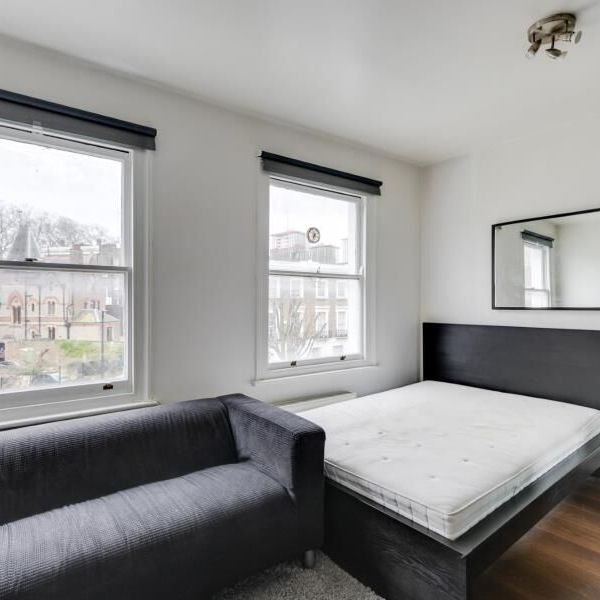 Studio Apartment To Let - Photo 1