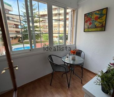 Alquiler de piso en Calle Benahavís - Photo 1